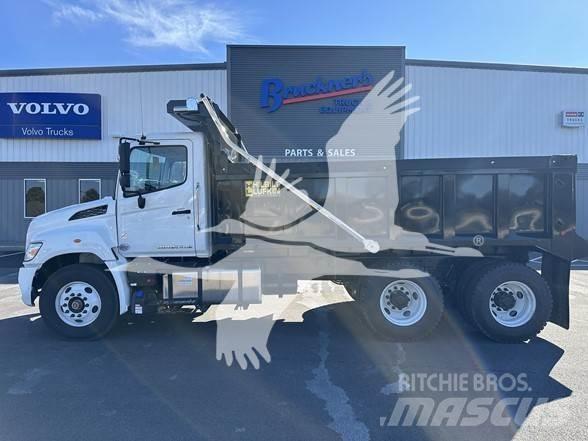 Hino XL8 自卸式货车
