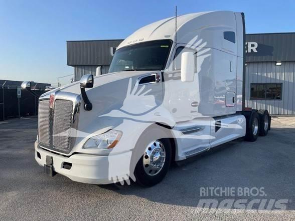Kenworth T680 牵引车