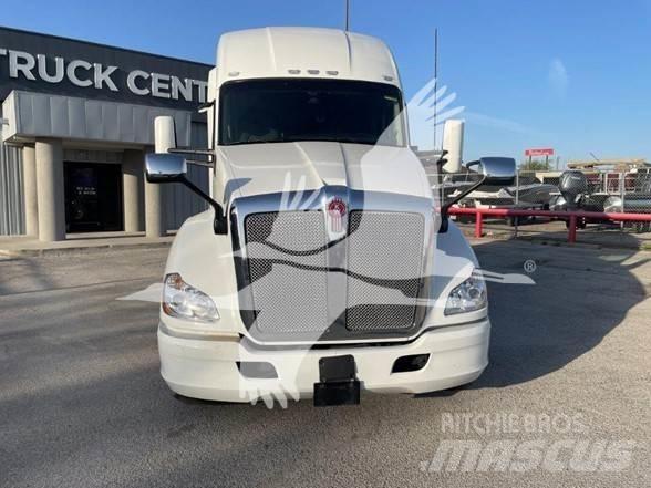 Kenworth T680 牵引车