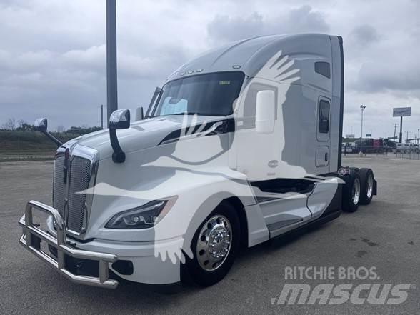 Kenworth T680 牵引车