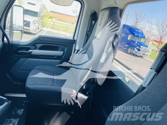 Kenworth T680 牵引车