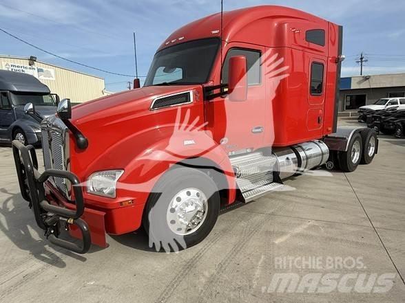 Kenworth T880 牵引车