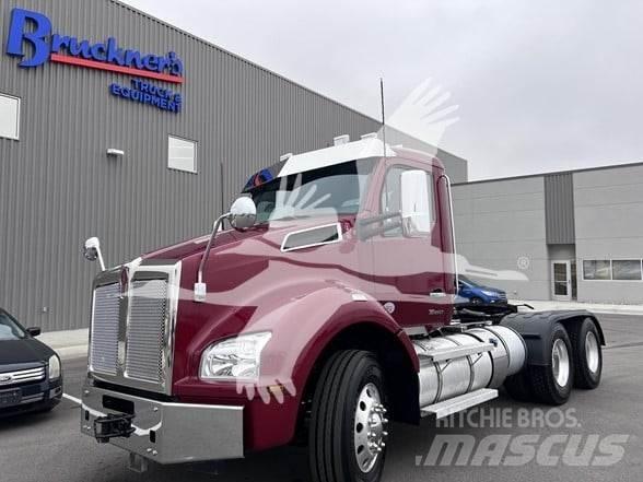 Kenworth T880 牵引车
