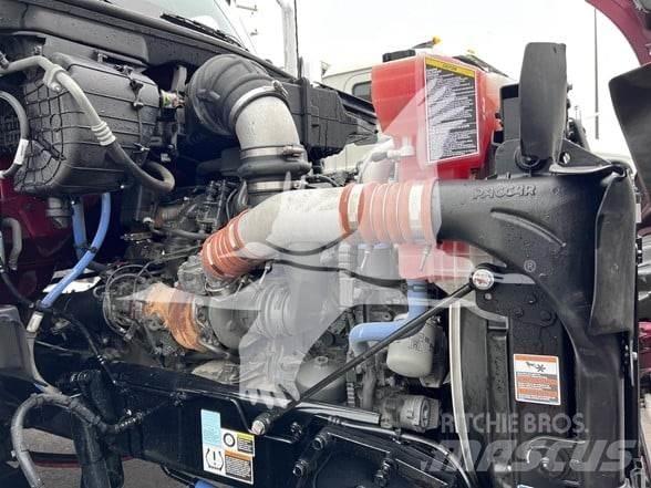 Kenworth T880 牵引车