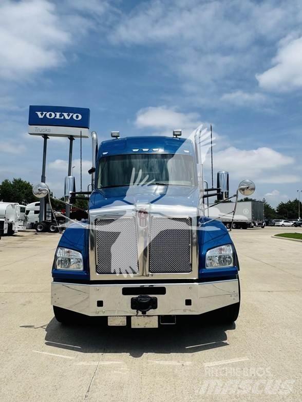 Kenworth T880 牵引车