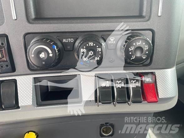 Kenworth T880 牵引车