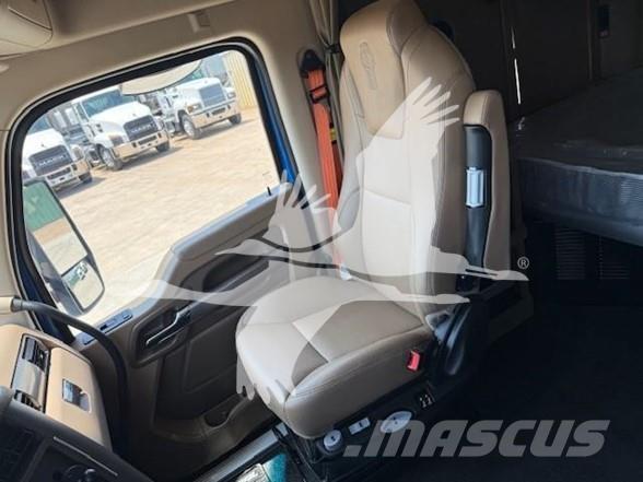 Kenworth T880 牵引车