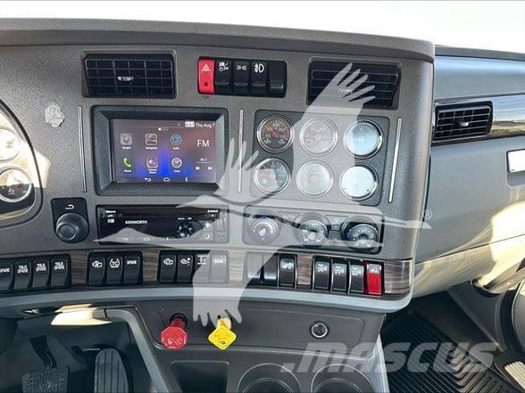 Kenworth T880 牵引车