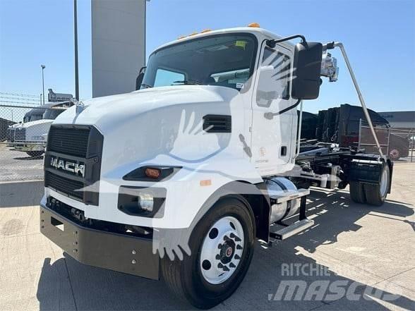 Mack MD6 垃圾车