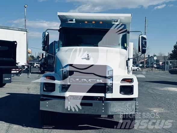 Mack MD6 自卸式货车