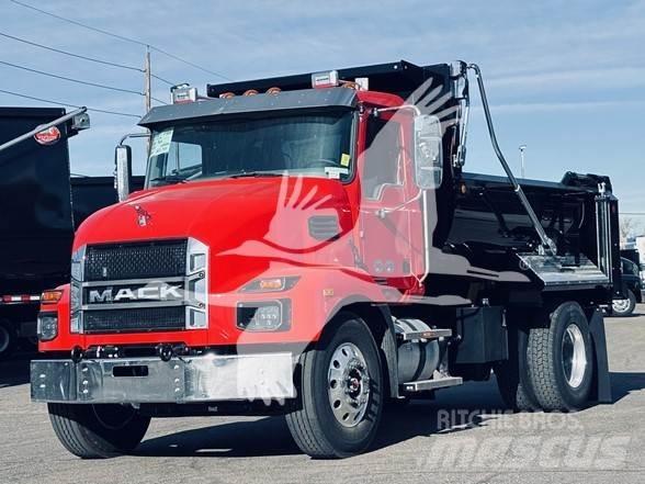 Mack MD6 自卸式货车