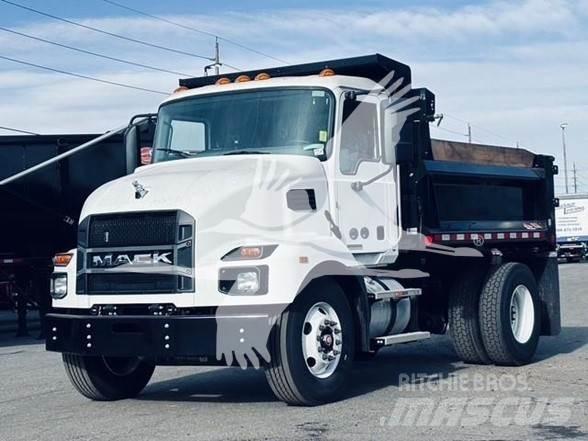 Mack MD6 自卸式货车
