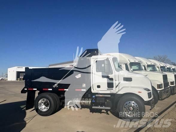 Mack MD6 自卸式货车