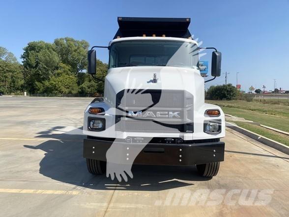 Mack MD6 自卸式货车