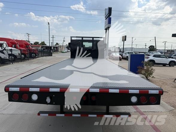 Mack MD6 平板栏板货车