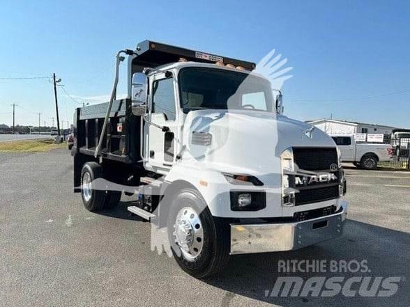Mack MD7 自卸式货车
