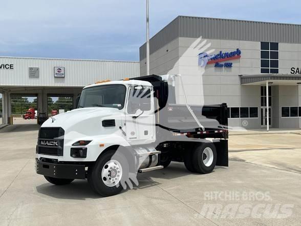 Mack MD7 自卸式货车