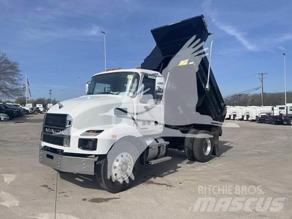 Mack MD7 自卸式货车