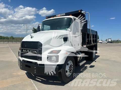 Mack MD7 自卸式货车