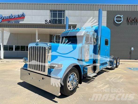 Peterbilt 389 牵引车