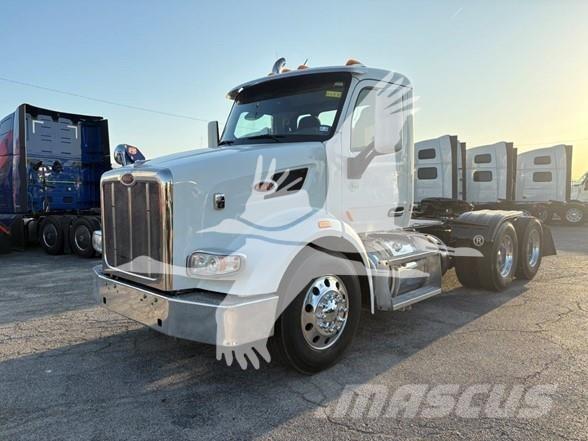 Peterbilt 567 牵引车