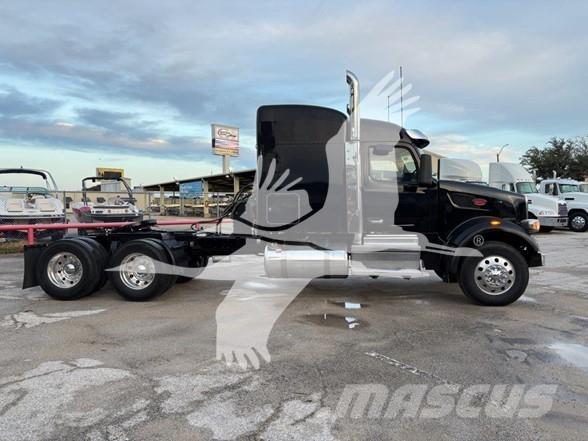 Peterbilt 567 牵引车