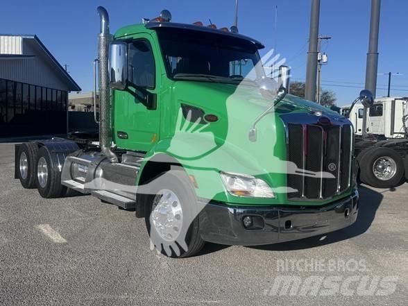 Peterbilt 579 牵引车