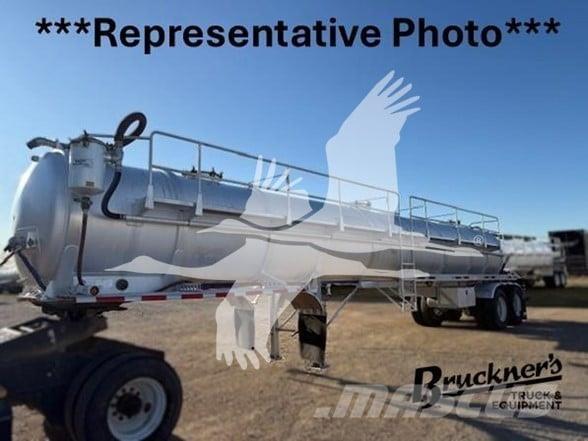 Troxell  油罐半挂车