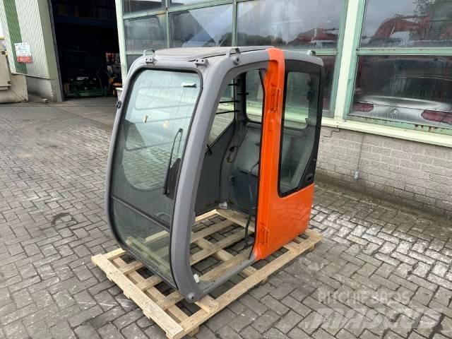 Hitachi ZX 70 履带挖掘机