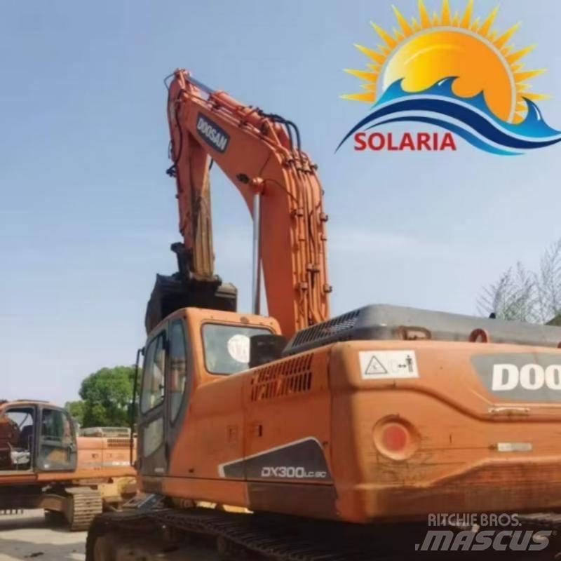 Doosan DX 300 履带挖掘机