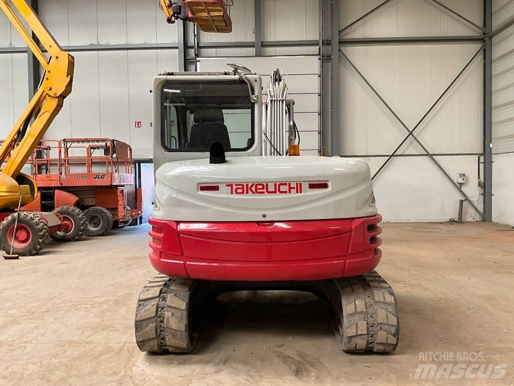 Takeuchi TB 285 中型挖掘机