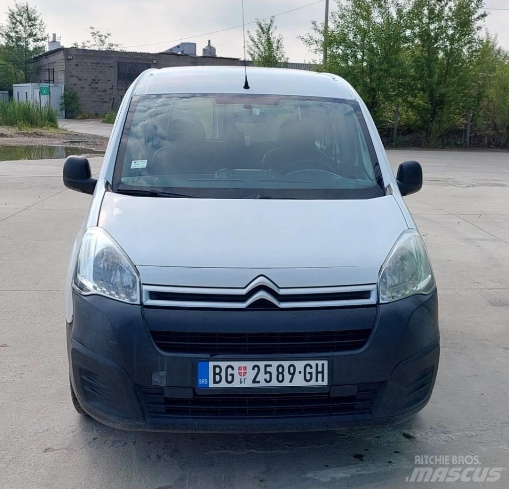 Citroën Berlingo 大型面包车