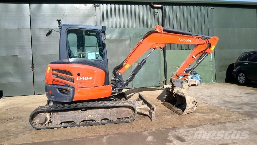 Kubota U 48-4 小型挖掘机