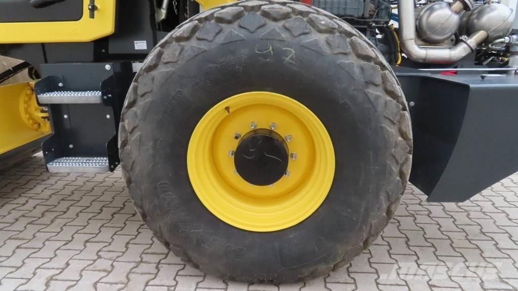 Bomag BW213 DH-5 单轮压路机