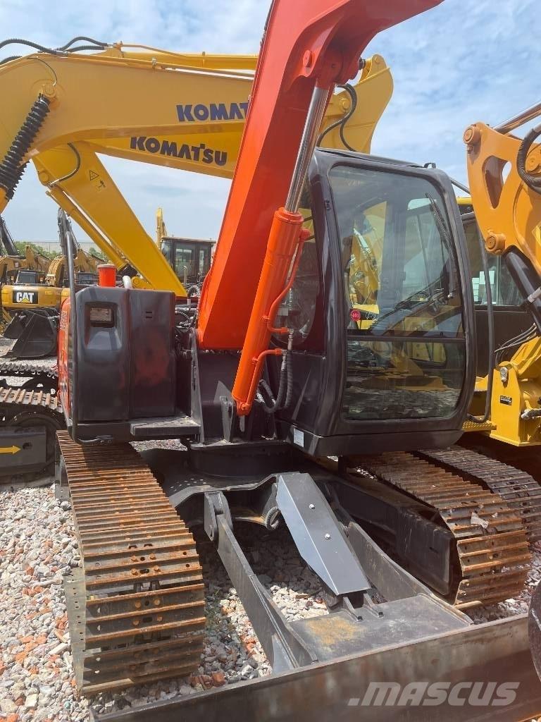 Hitachi ZX 70 履带挖掘机