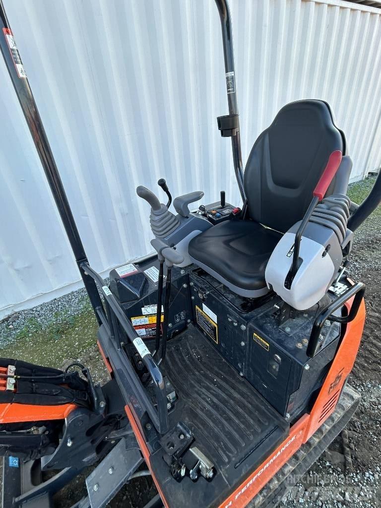 Hitachi ZX17U-5 小型挖掘机
