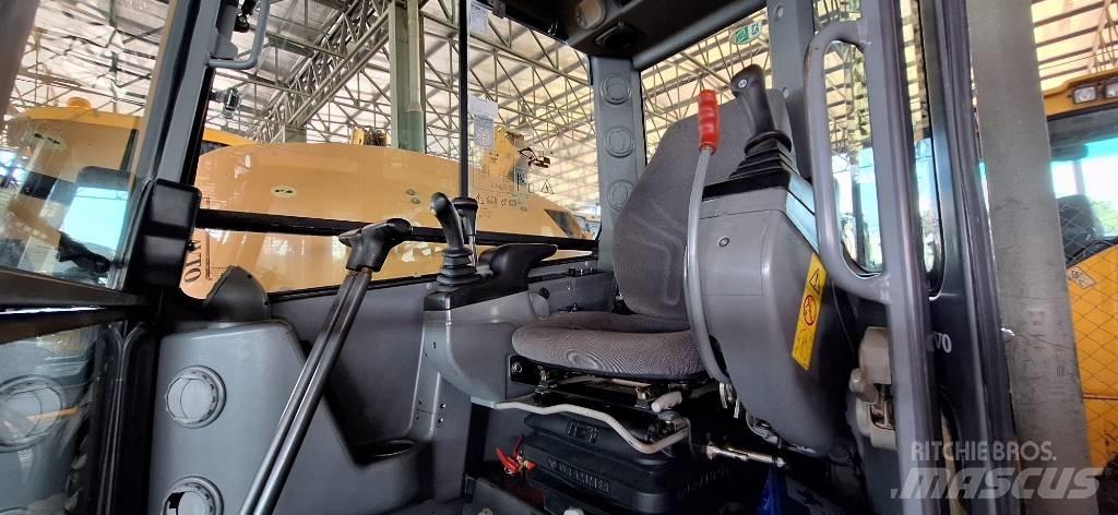 Volvo ECR88 中型挖掘机