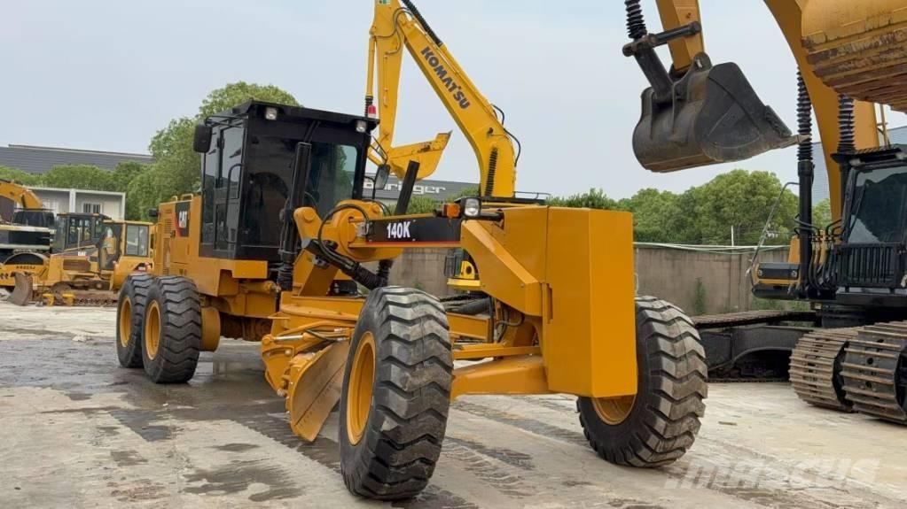 CAT 140 K 平地机/推土机