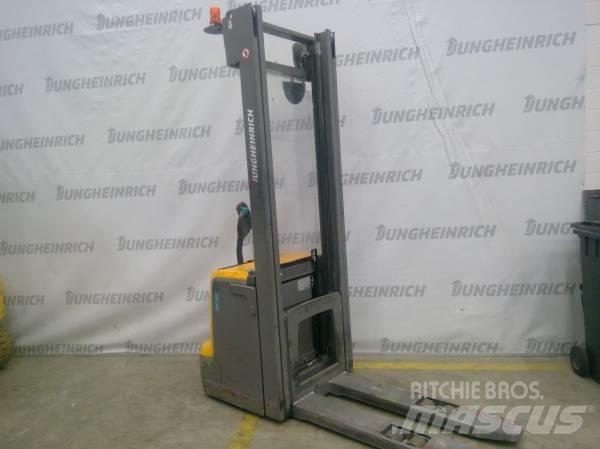 Jungheinrich EJC 220 手推堆垛车