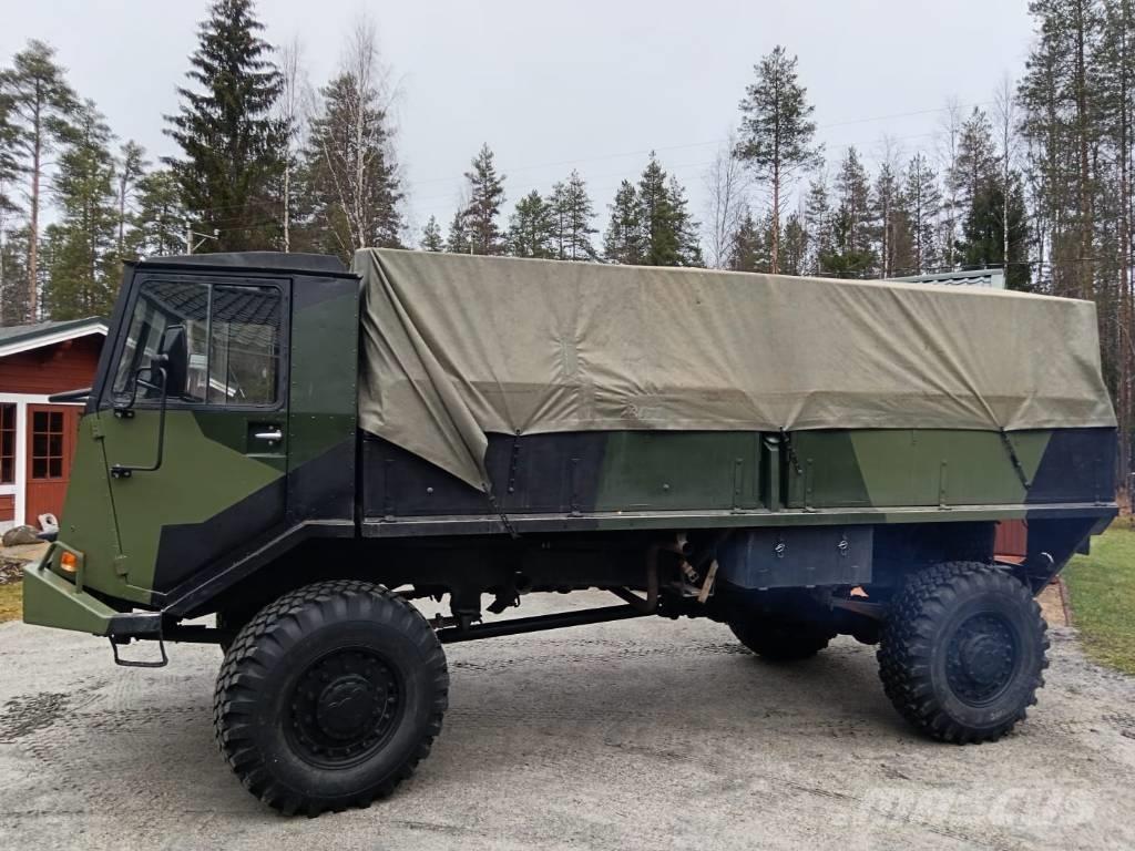 Sisu Proto A-45 篷布货车