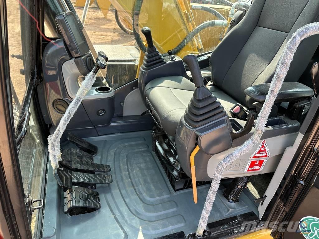 CAT 320 D 履带挖掘机