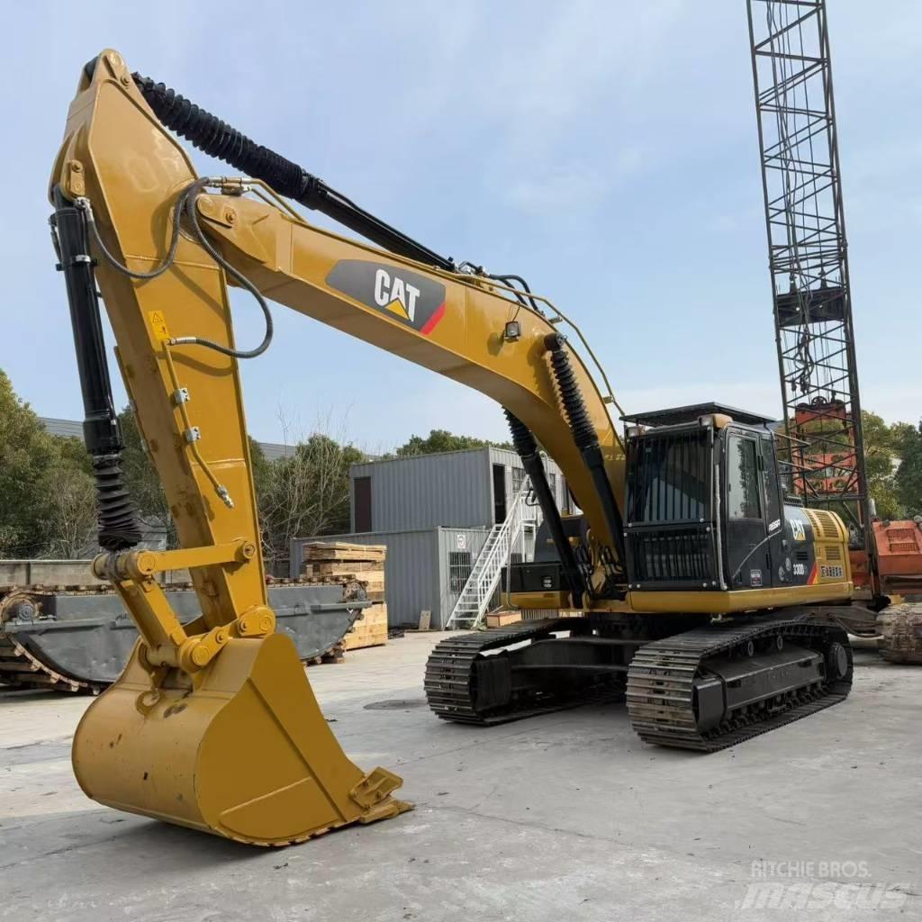 CAT 330d2 履带挖掘机
