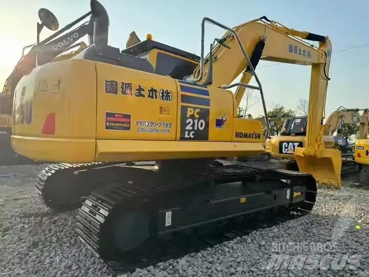 Komatsu PC 210 LC 履带挖掘机