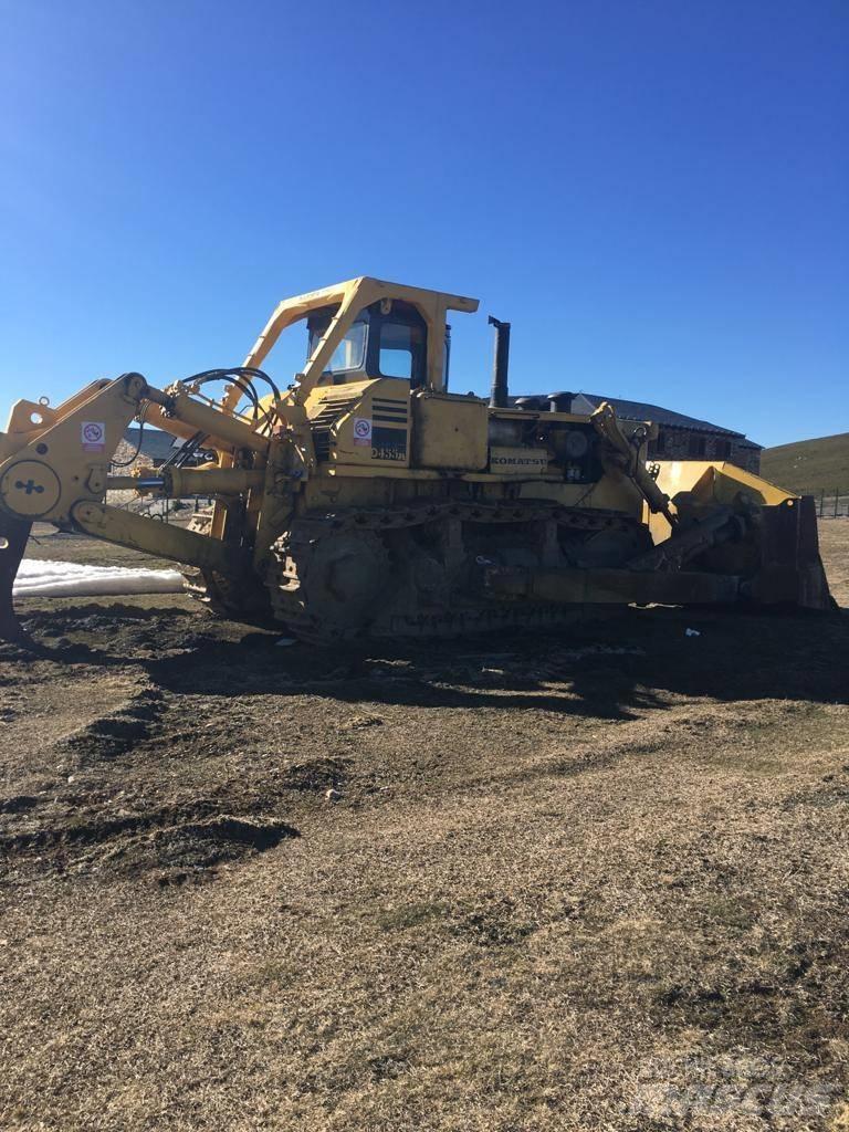 Komatsu 455 履带式推土机
