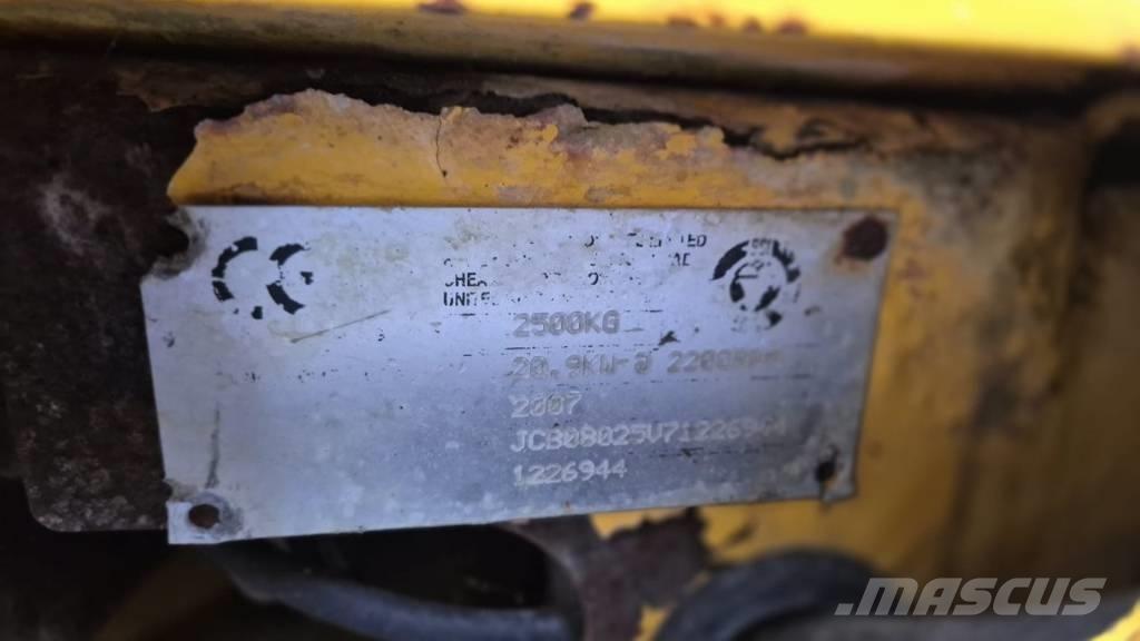 JCB 8025 小型挖掘机