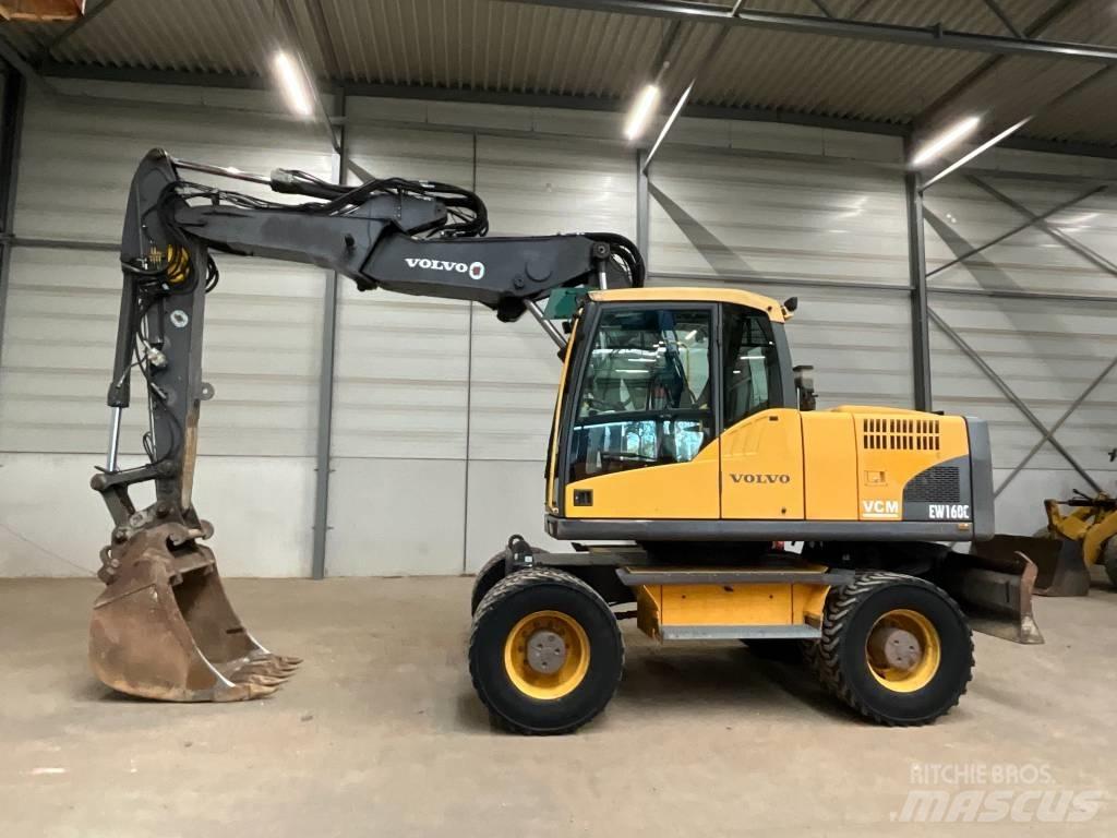 Volvo EW 160 C 轮式挖掘机