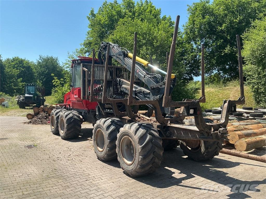 Komatsu 840 TX 集运机