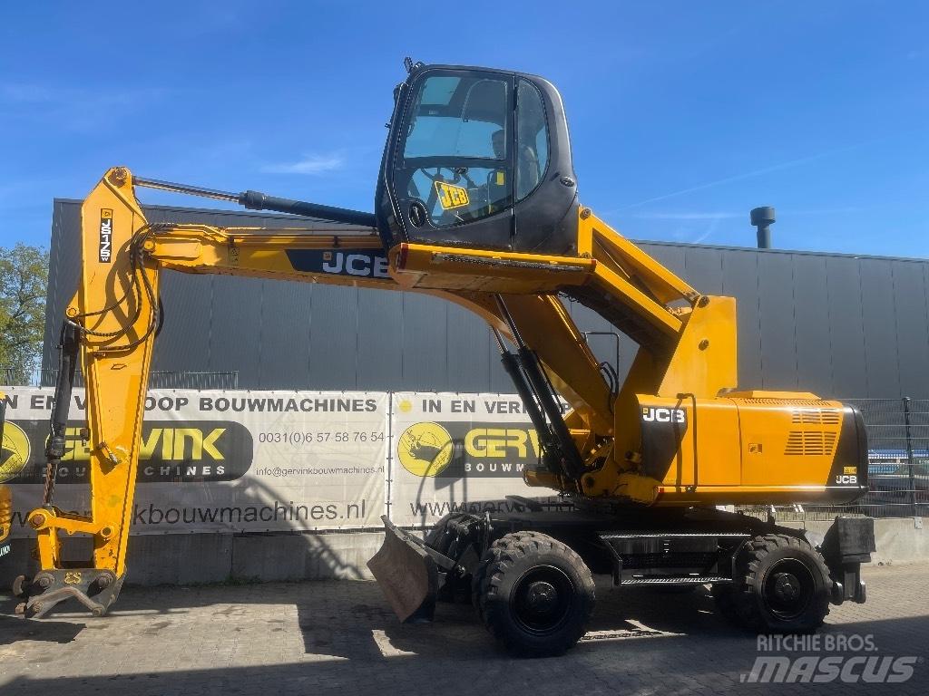 JCB JS 175 W 轮式挖掘机