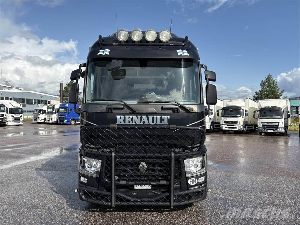 Renault T460 6x2 厢式货车