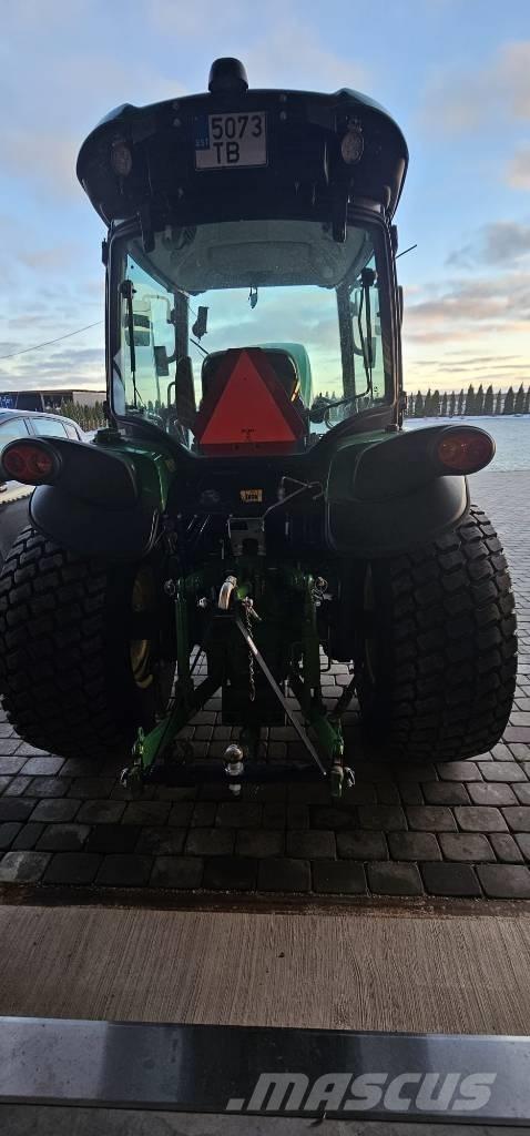 John Deere 4052 R 拖拉机/农用车